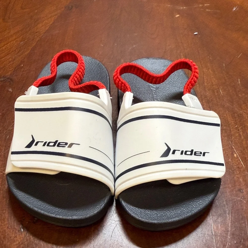 Riders by Lee Kids‎ Slide Sandals - Cream and Red